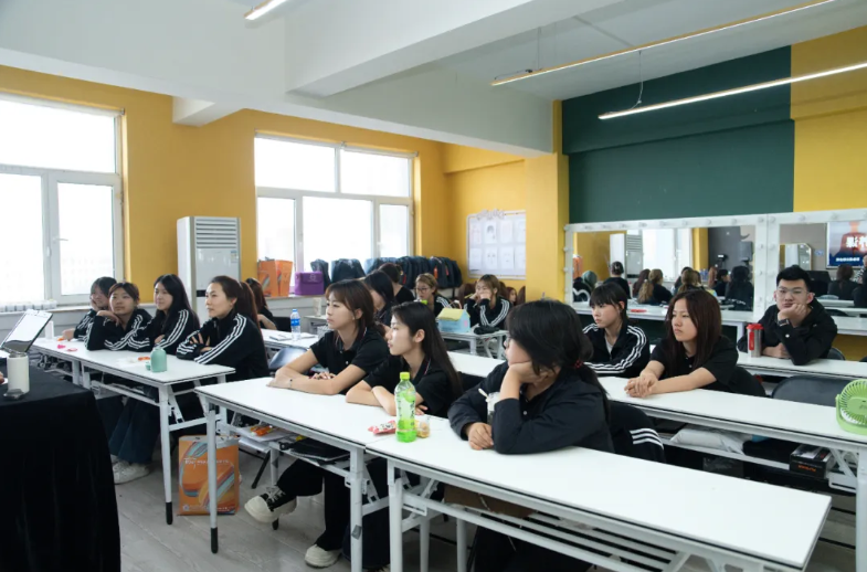 微信图片_20260512163543_315_16.png 微信图片_20260512163543_315_16.png